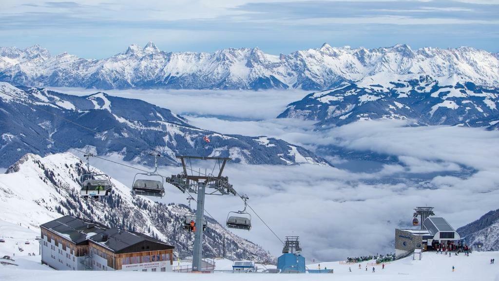 Adler Kaprun, Golf 'N' Ski And Mountain Biking. Exterior foto